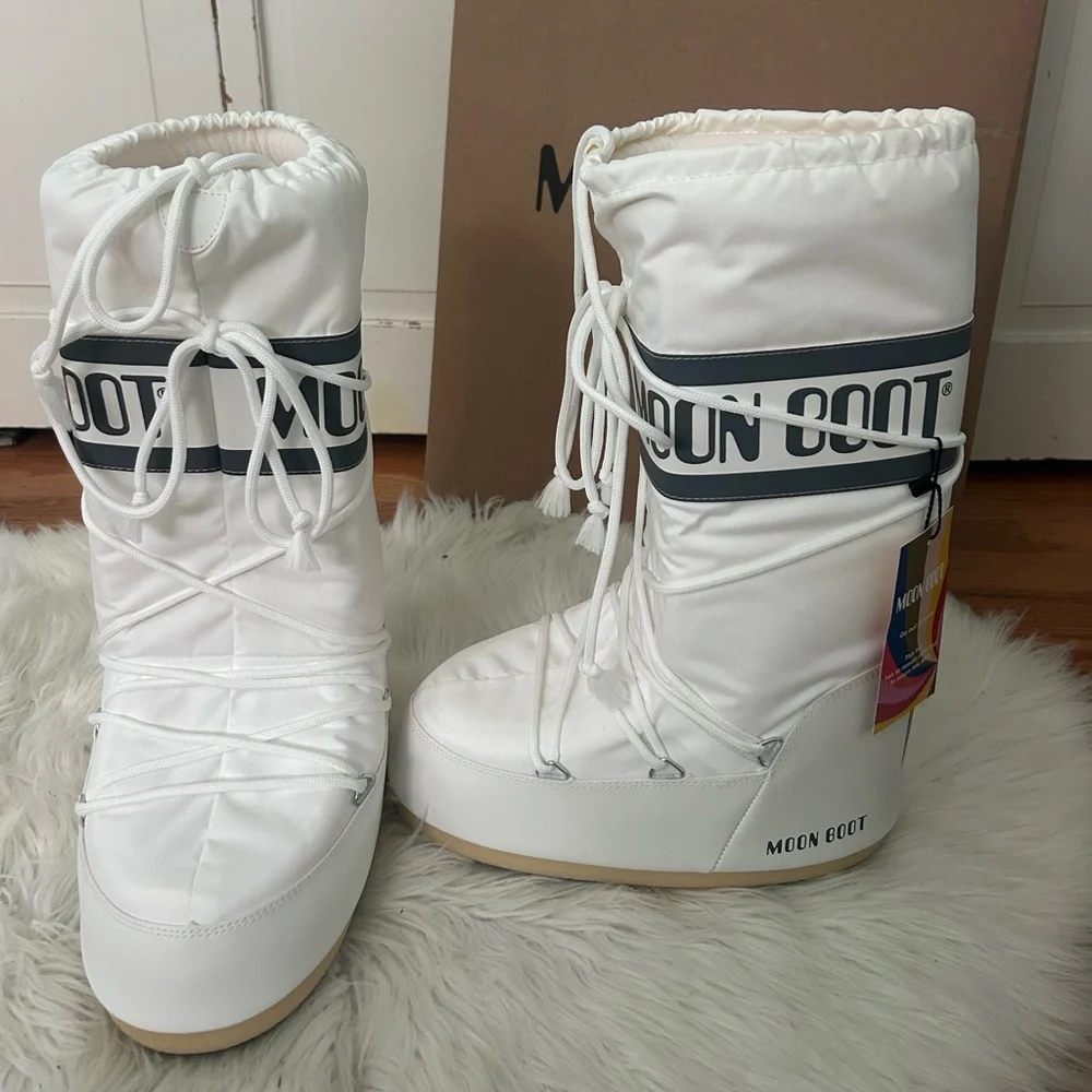 Never Worn Brand New with Tags - Moon Boots in Original Packaging! - Picture 2 of 8